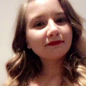 Meet your Posher, Abigail